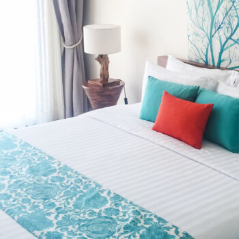 Premium Cotton Bed Sheet STRIP 300TC FITTED